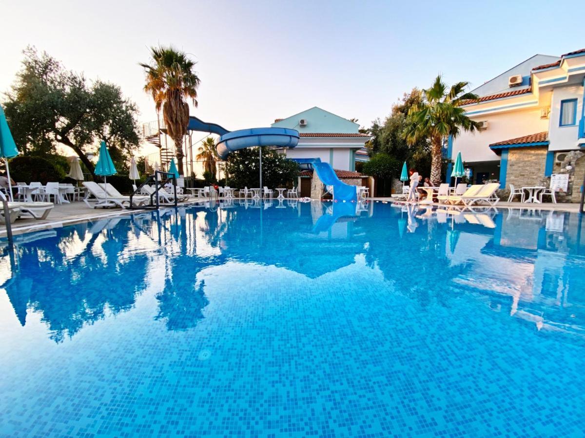 Zehra Tatil Koeyue Hotel Oludeniz Exterior foto